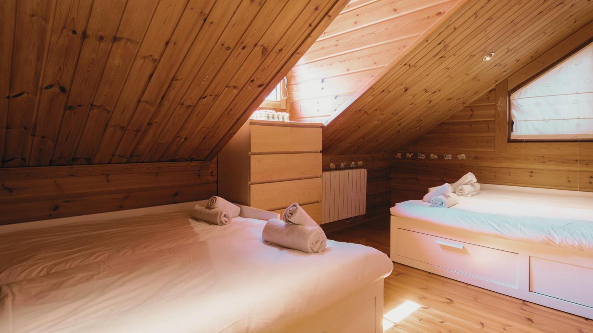 Finland House Barcelona- Ideal Familias Holiday home *